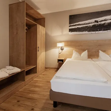 Hotel Ahornhof Линдберг Экстерьер фото